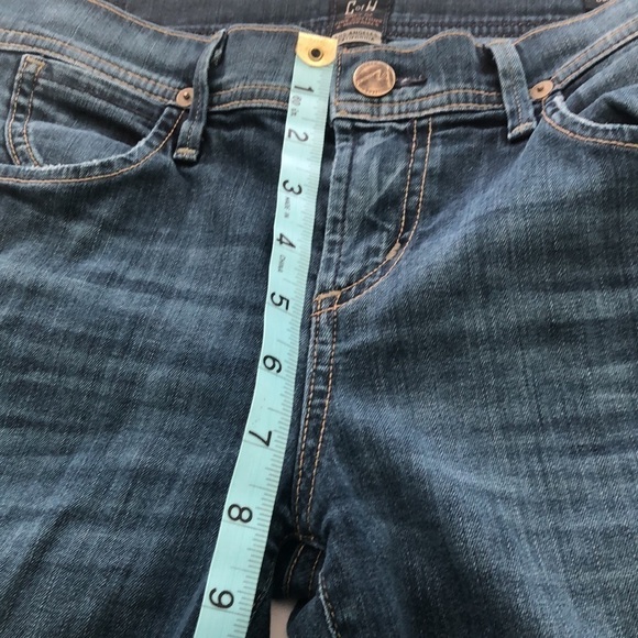 CoH blue jeans Dani cropped straight leg with cuff and light whiskering - Picture 5 of 12